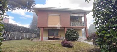 CASA INDIPENDENTE A FERNO