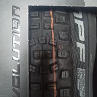 pneumatico 27.5x2.35 schwalbe hans dampf nuovo 