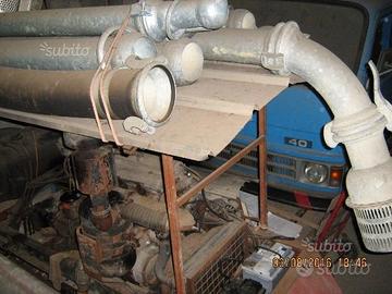 Pompa con motore da travaso