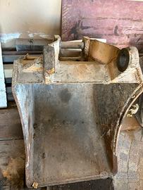 Benna per terna case e mini escavatore