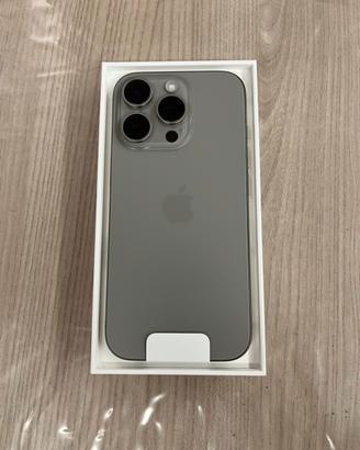 IPHONE 16 PRO 256gb (98%batteria)