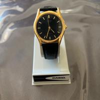 Orologio casio unisex con cinturino in pelle