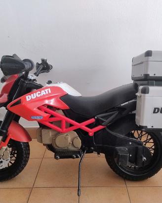 moto ducati peg perego 