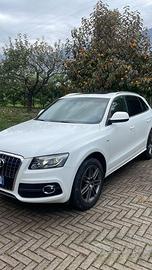Vendiamo Audi q5 del 2012
