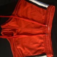 pantaloncino corto