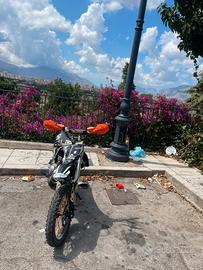 MOTOCROSS