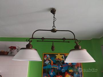 lampadario in ottone e vetro