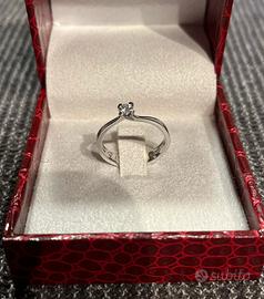 Anello solitario