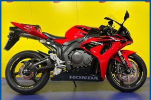 HONDA CBR 1000 RR Finanziabile - Rosso e nero -