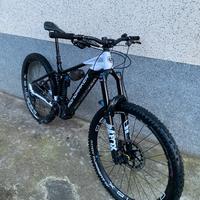 Ebike mondraker level r