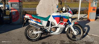 Honda XRV 750 Africa Twin - 1990