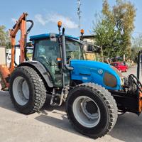 Trattore Landini PowerFarm 100 con trince