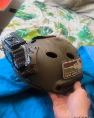elmetto Emerson nuovo con go pro e copertura go Pr