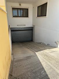 Box posto auto zona ospedale