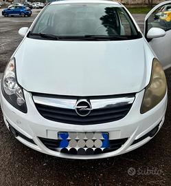 Opel corsa 1.2 Benzina anno 2010 ,3 porte