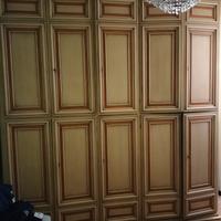 Armadio antico in legno 