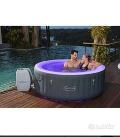 PISCINA IDROMASSAGGIO