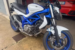 Suzuki gladius SV 650