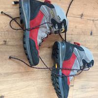 Scarponi trekking La Sportiva n. 41.5 - come nuovi