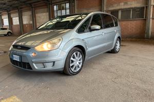 Ford s max