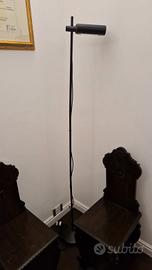 lampada da terra piantana 