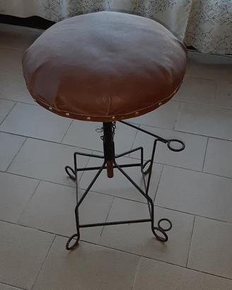 sgabello da lavoro vintage