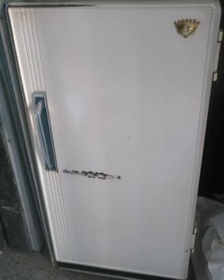 Frigorifero Indesit anni 70 vintage