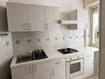 Cucina semi nuova