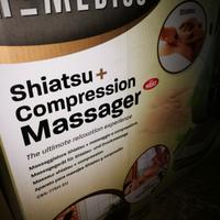 SHIATSU COMPRESSION MASSAGER