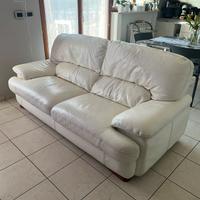 DIVANO IN VERA PELLE BIANCO