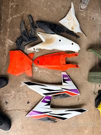 PLASTICHE KTM 2024