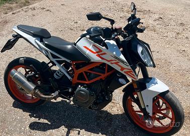 KTM DUKE