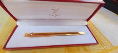 Penna must de cartier paris