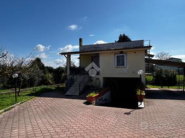 CASA INDIPENDENTE A APRILIA