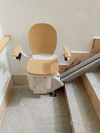 Montascale per anziani e disabili