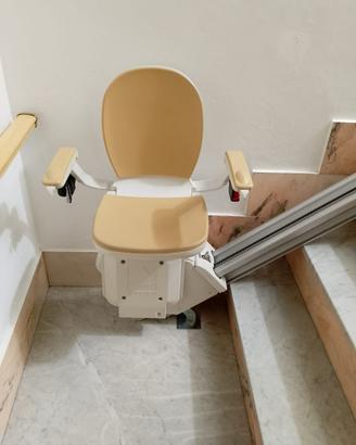 Montascale per anziani e disabili