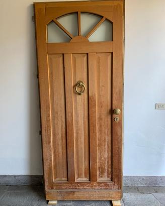 Portoncino d’ingresso in legno massiccio + telaio