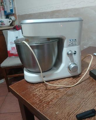tobot poco usato