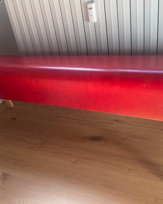 Panca “Salve” Ikea rossa