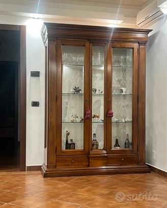 Vetrina, Tavolo, Panca