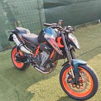 KTM duke 890R 2023