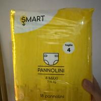 Otto pacchi pannolini