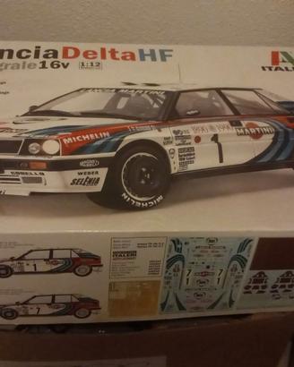 Lancia Delta HF Italeri 1/12