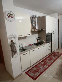 Cucina piu mobile da soggiorno 