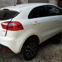 Ricambi kia rio 1.4 90 cv motore d4fc 2012