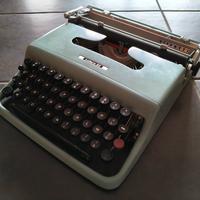 Olivetti Lettera 22