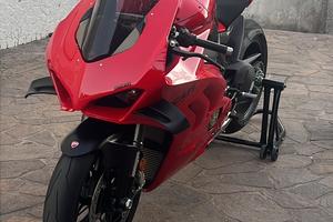 Panigale v4 2024