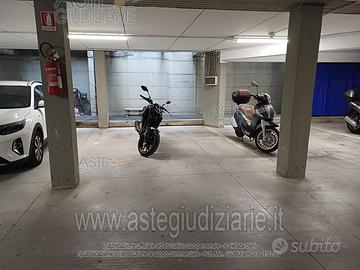 Box/Posto auto Livorno [A4350747]