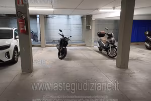 Box/Posto auto Livorno [A4350747]