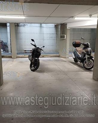 Box/Posto auto Livorno [A4350747]